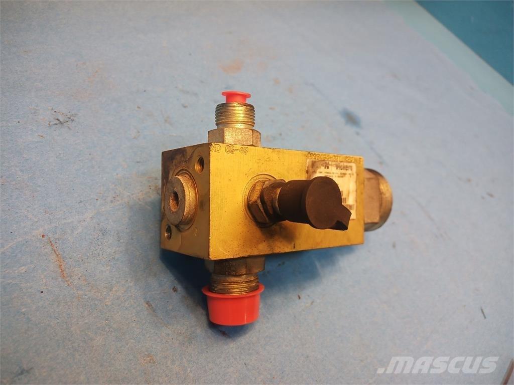 CASE 8010 Hydraulik