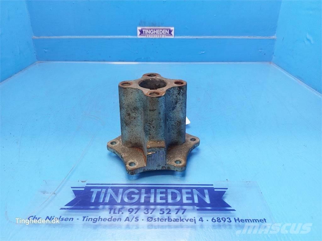 CASE 8010 Trösktillbehör