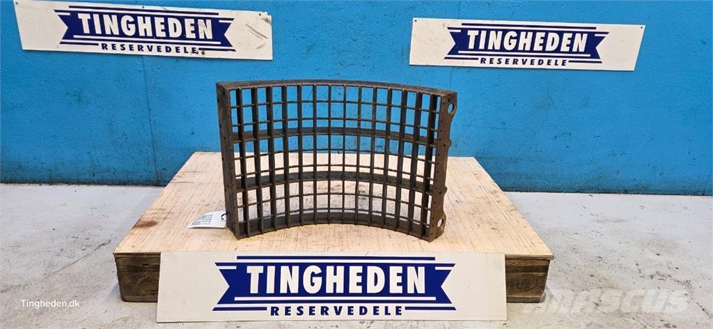 CASE 8010 Trösktillbehör