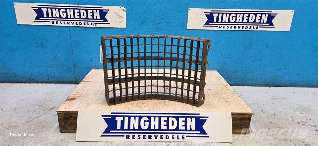 CASE 8010 Trösktillbehör