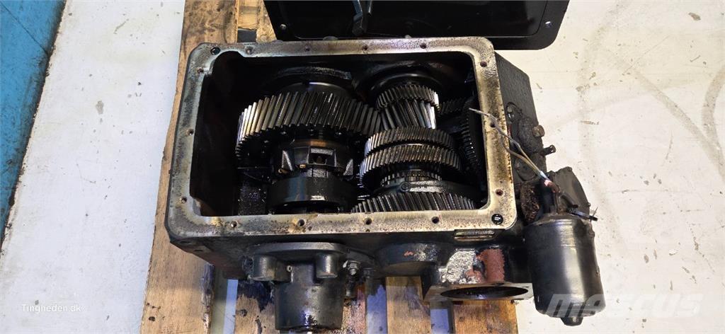 CASE 8010 Växellåda