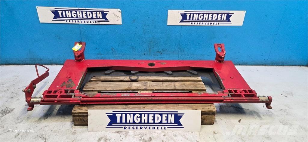 CASE 8010 Trösktillbehör