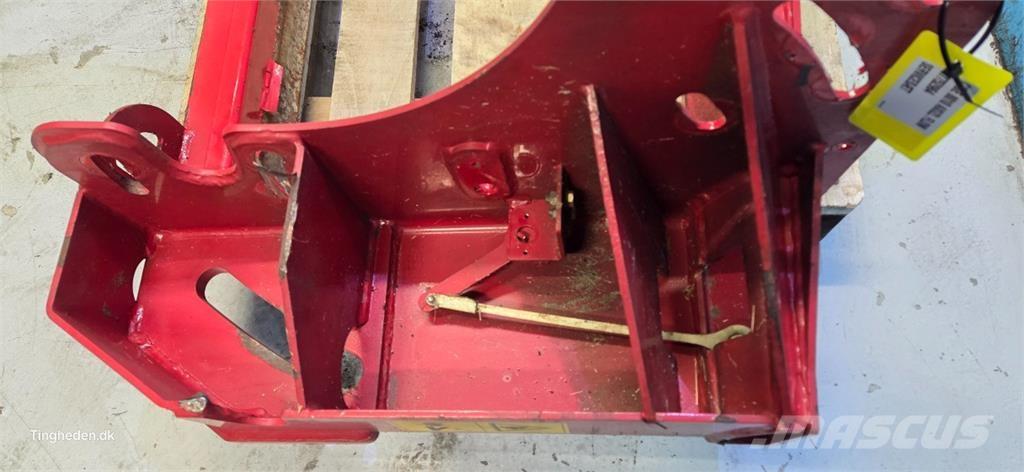 CASE 8010 Trösktillbehör