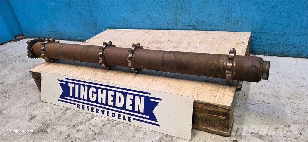 CASE 8010 Trösktillbehör