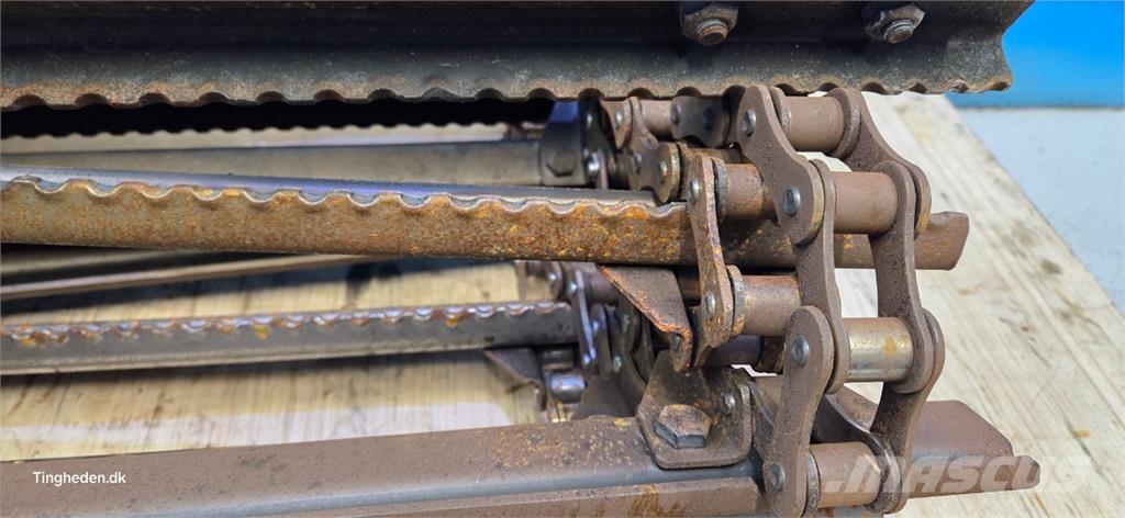 CASE 8010 Trösktillbehör