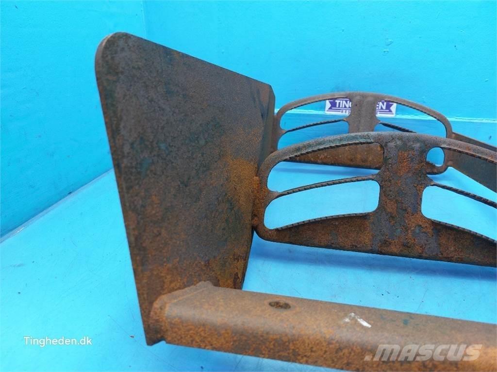 CASE Farmall 95A Övriga traktortillbehör