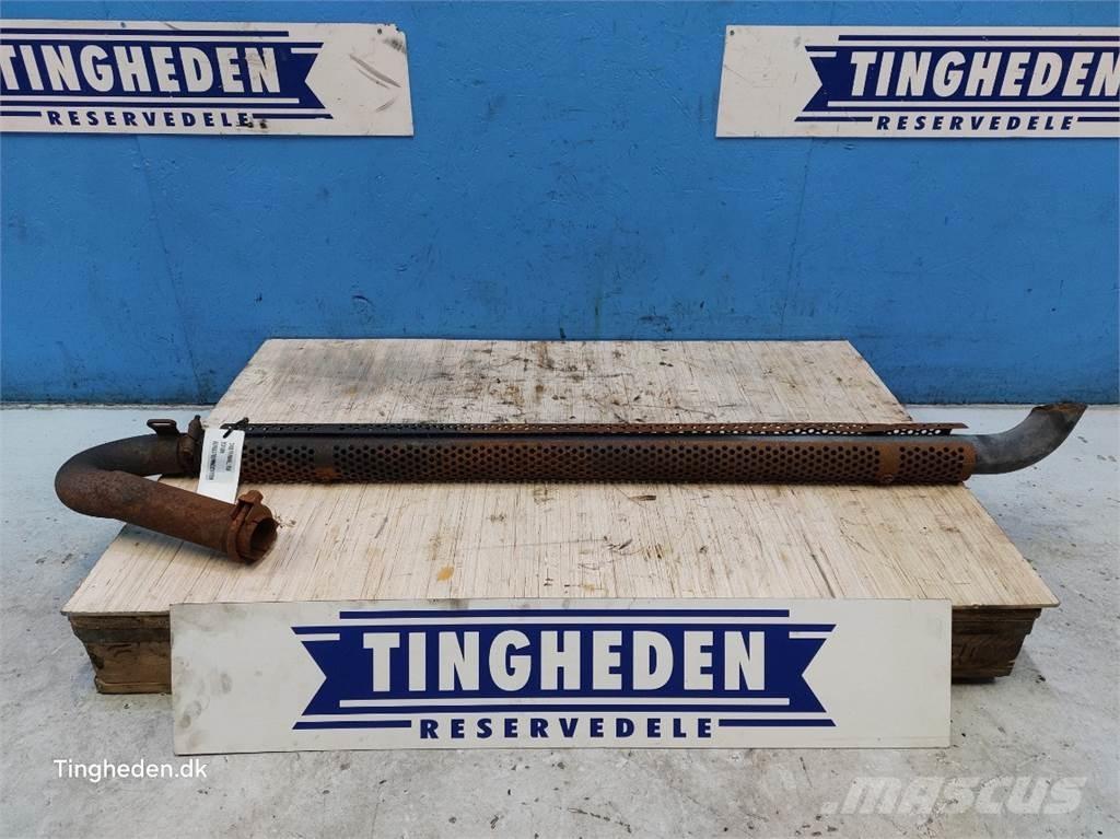 CASE Farmall 95A Motorer