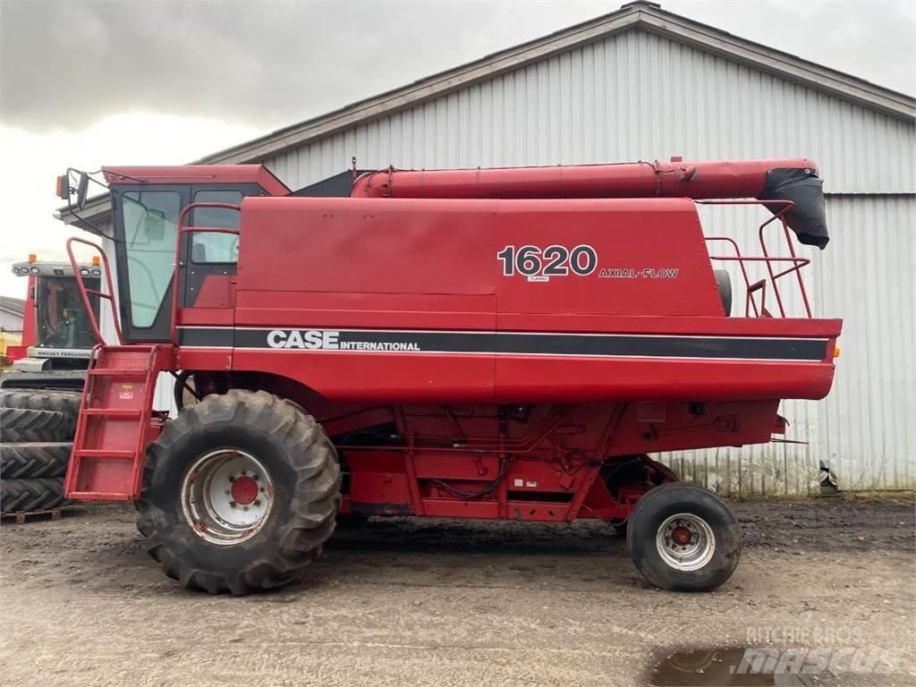 Case IH 1620 Skördetröskor