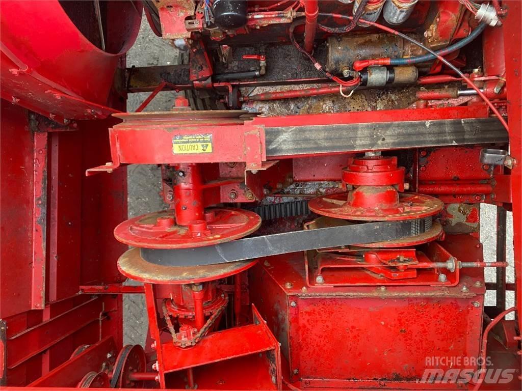 Case IH 1620 Skördetröskor