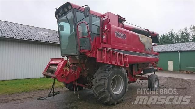 Case IH 1660 Skördetröskor
