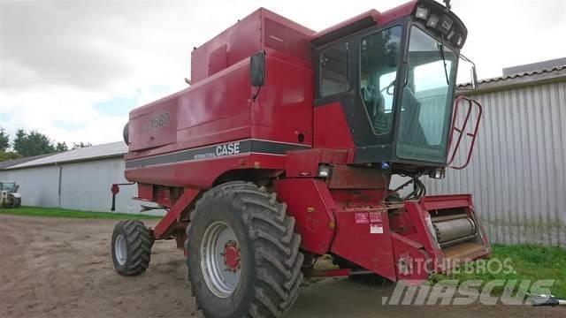 Case IH 1680 Skördetröskor