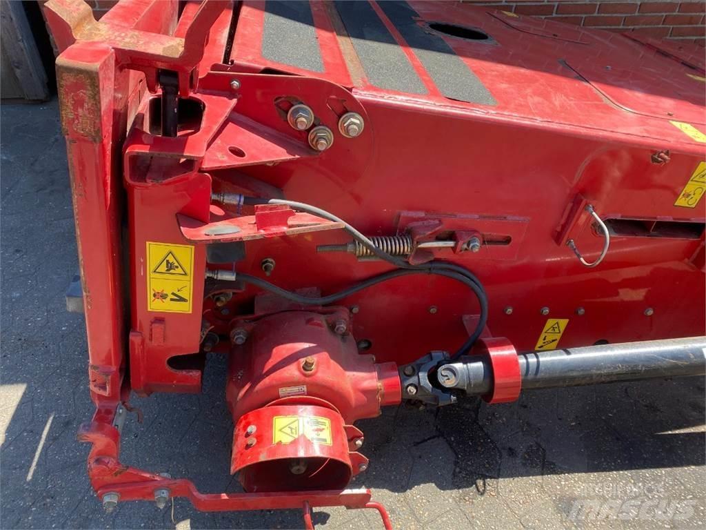 Case IH 8010 Trösktillbehör