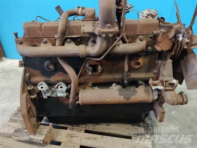 Case IH DT467 Motorer