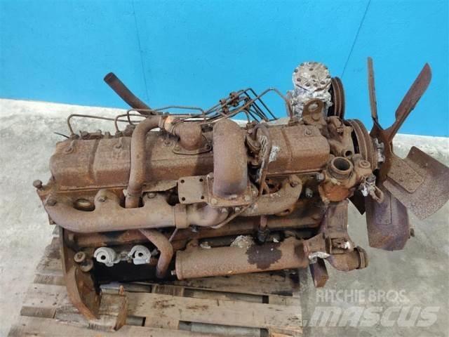 Case IH DT467 Motorer