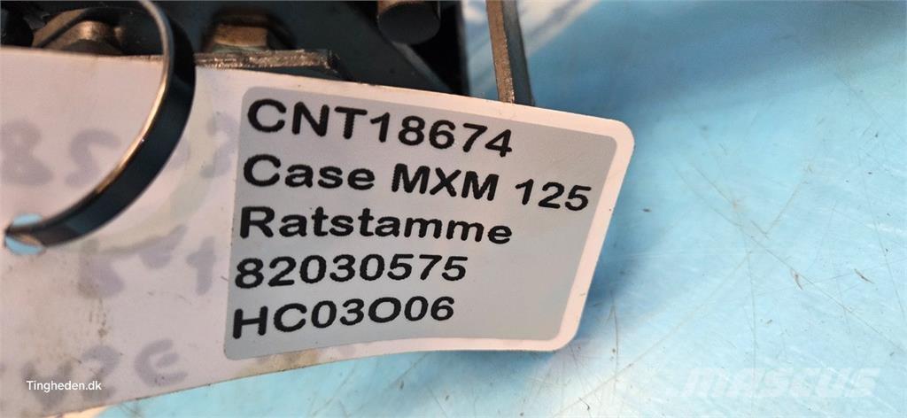 CASE Maxxum 125 Hytter och interiör