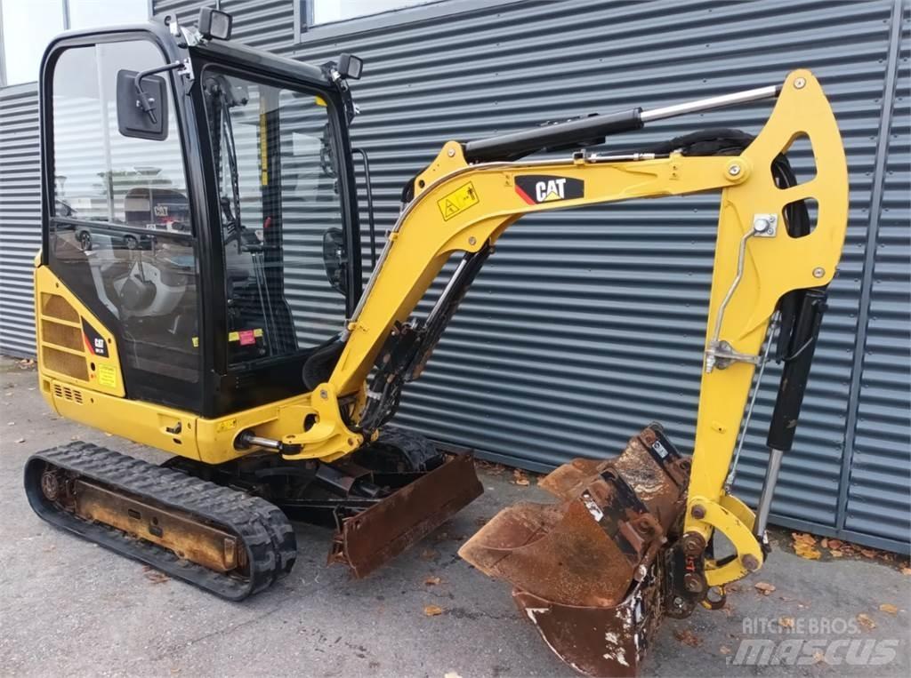 CAT 301,7d Minigrävare < 7t