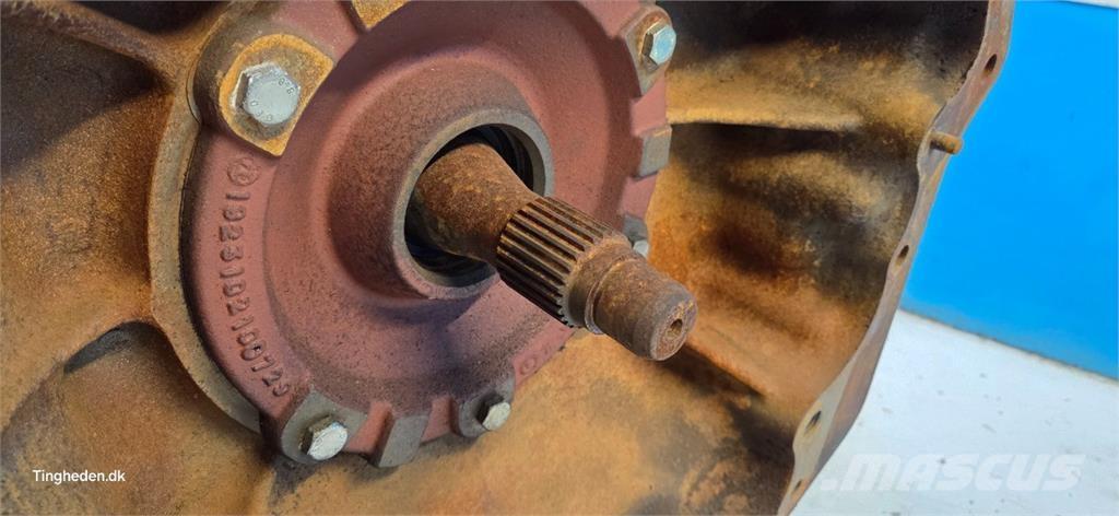 CLAAS Axion 810 Växellåda