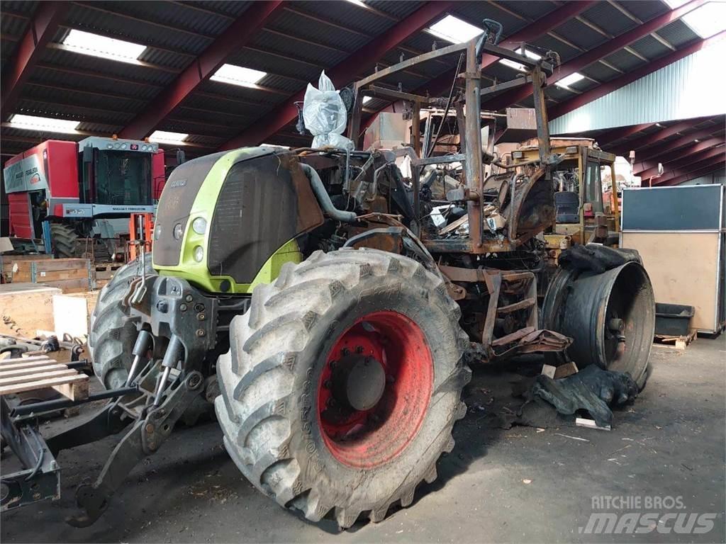 CLAAS Axion 840 Traktorer