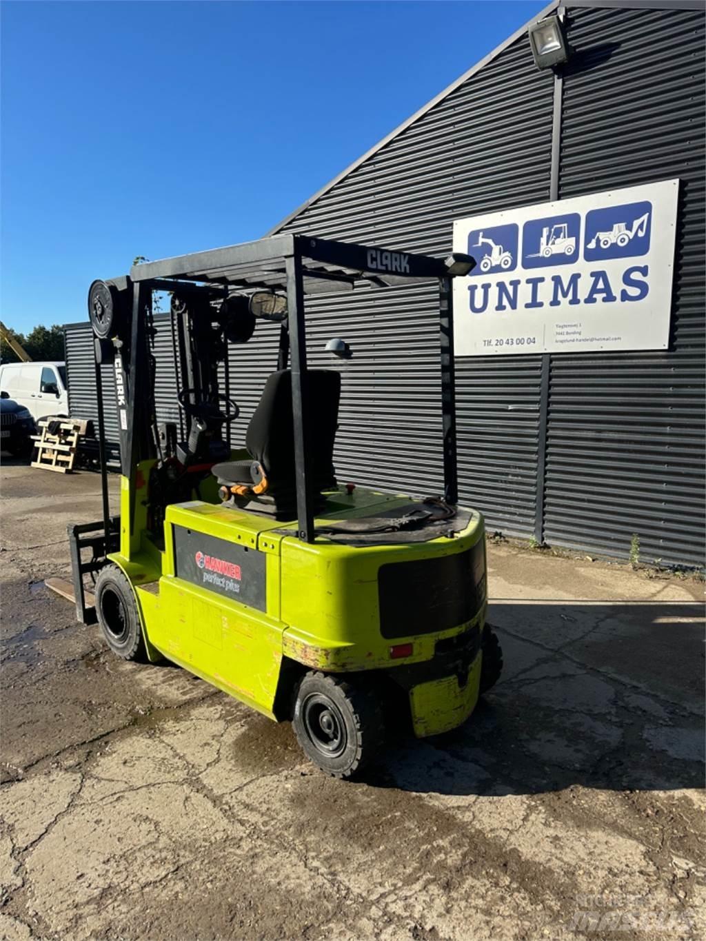 Clark CM25 Elmotviktstruckar