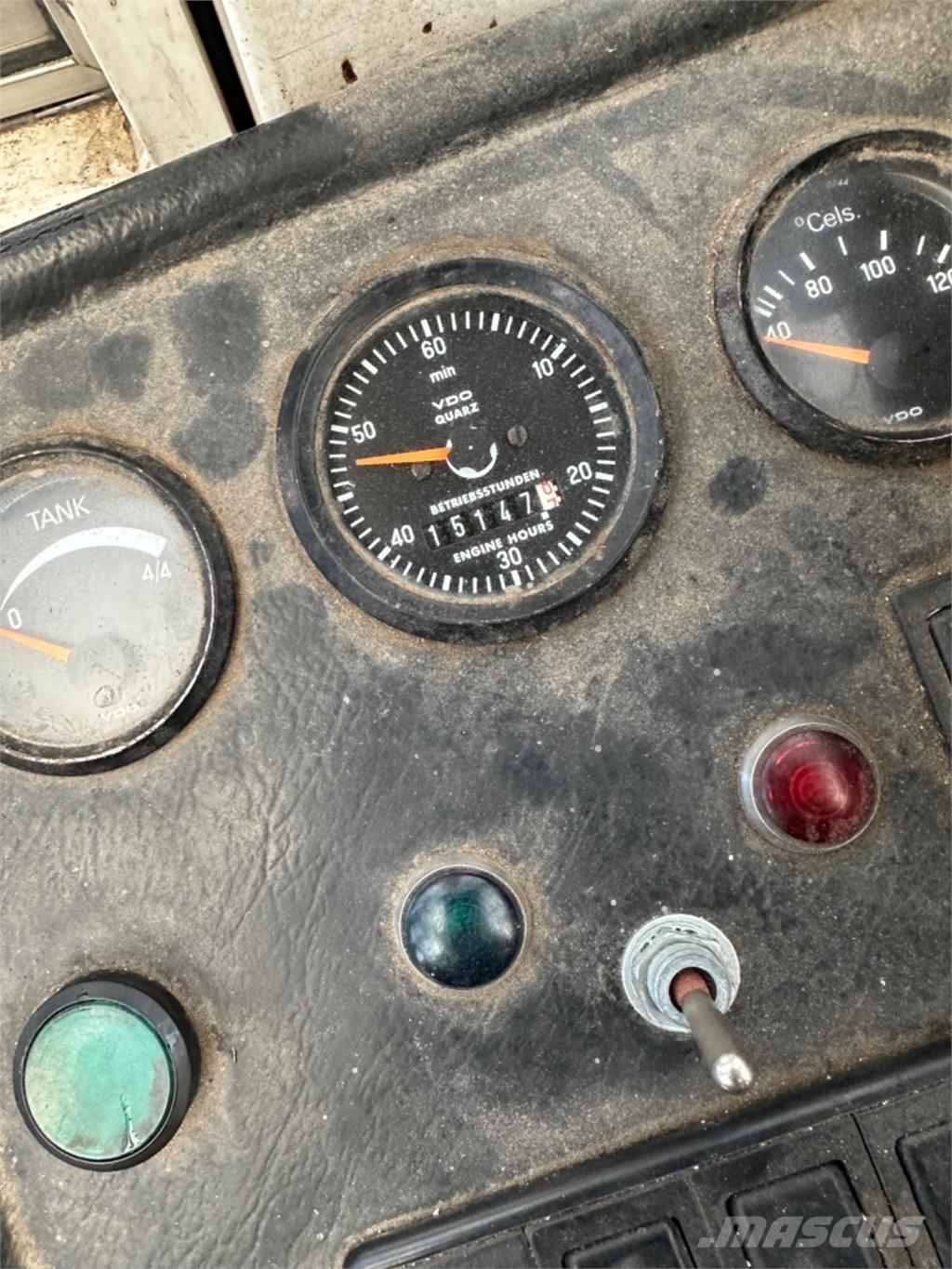 Dantruck 3004 Gasolmotviktstruckar