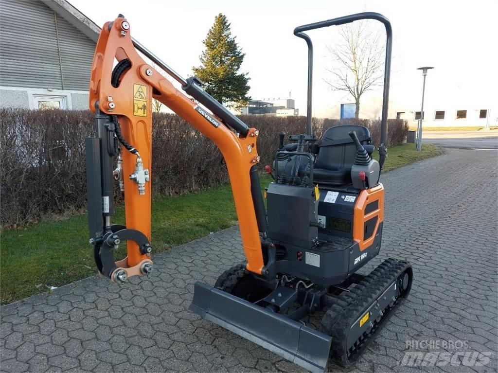 Develon DX10-7 Minigrävare < 7t
