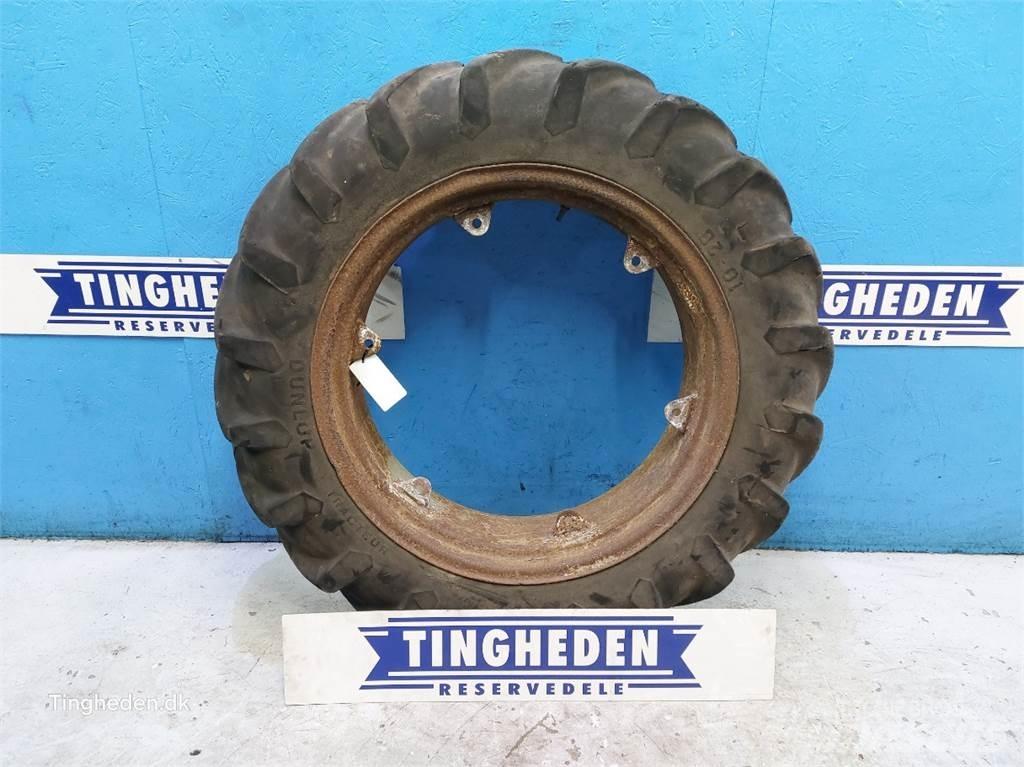 Dunlop 28 10-28 Däck, hjul och fälgar