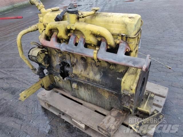 Ford 2715E Motorer