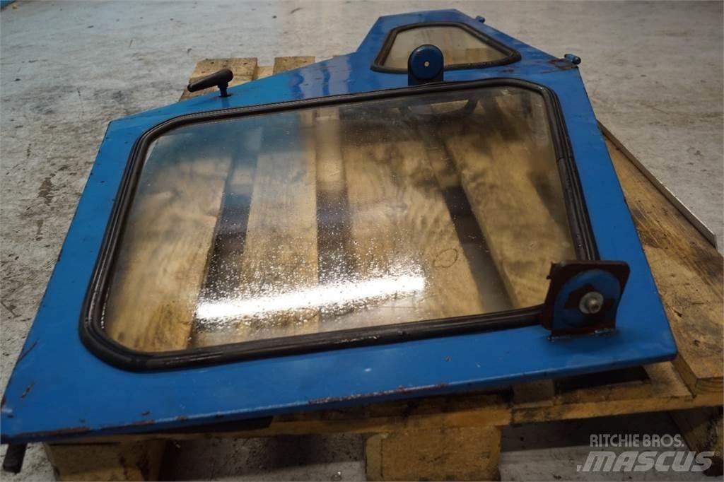 Ford 4000 Hytter och interiör