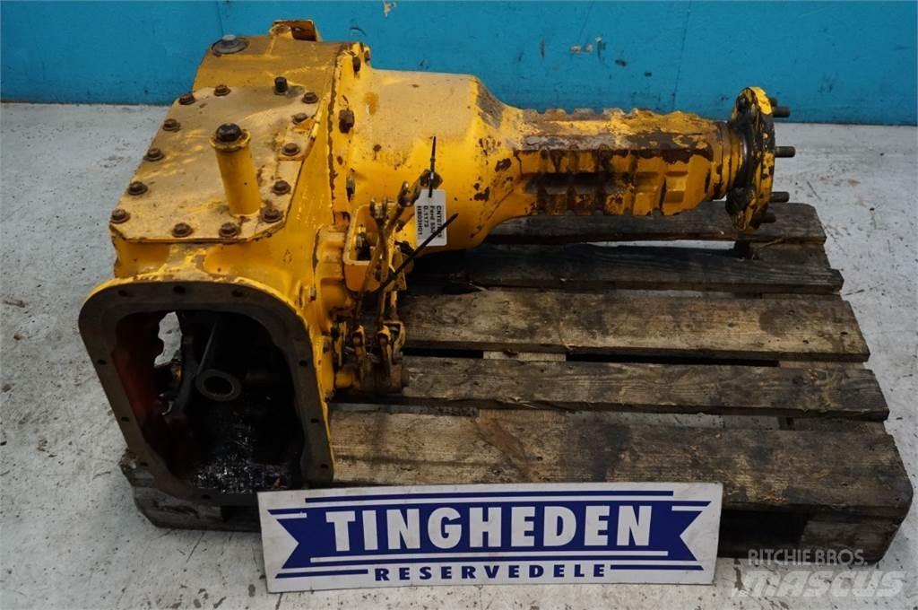 Ford 420 Hjulaxlar