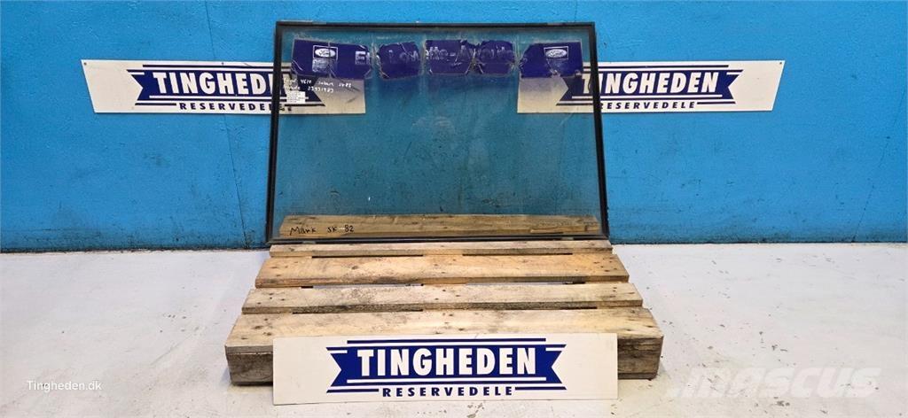 Ford 4610 Hytter och interiör