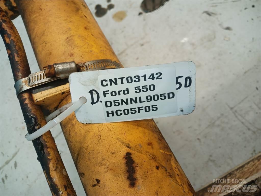 Ford 550 Bommar och stickor