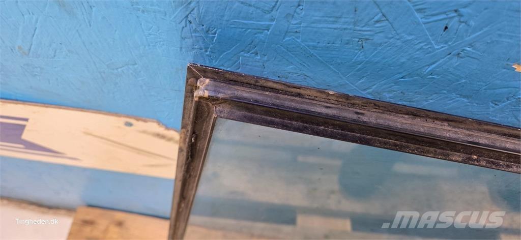 Ford 6610 Hytter och interiör