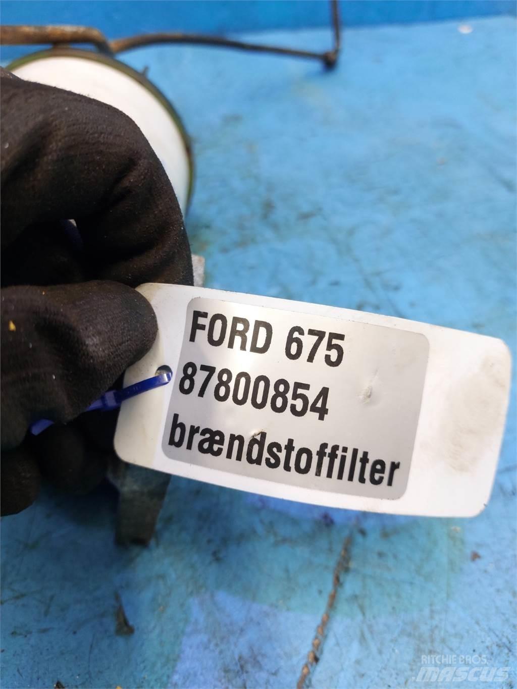 Ford 675 Motorer