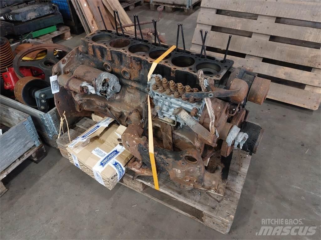 Ford 675TA Motorer