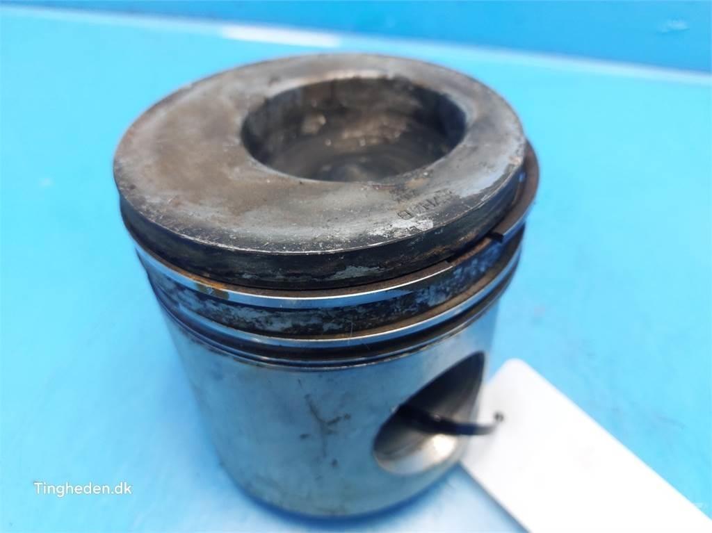 Ford 678 HT Motorer