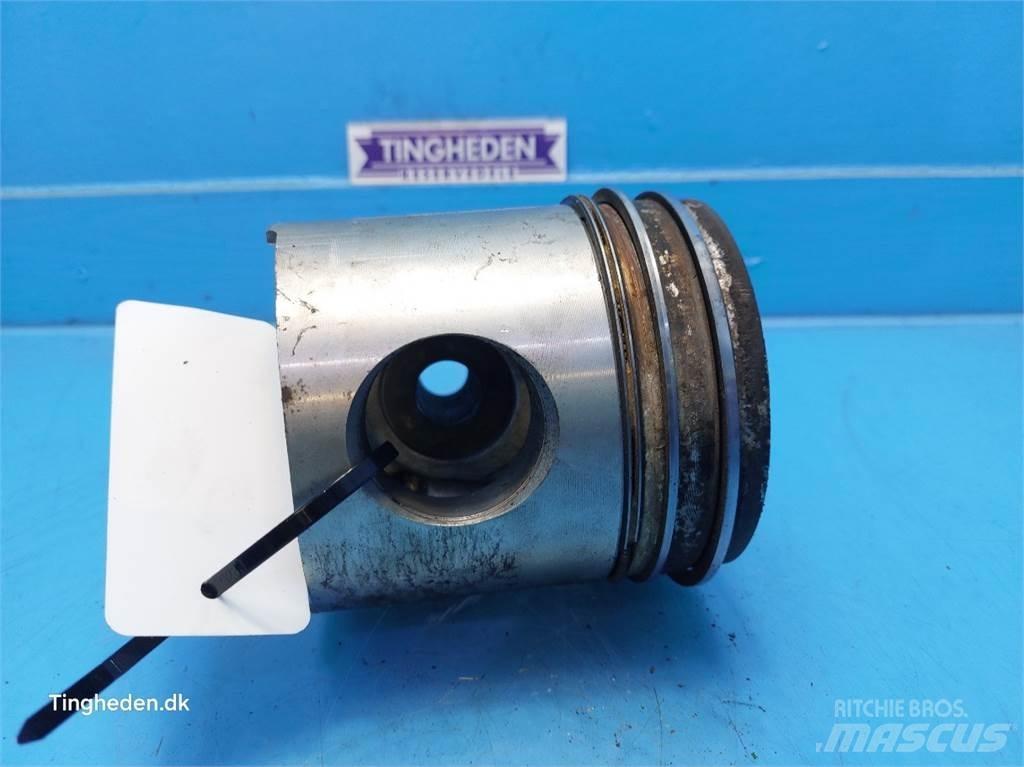 Ford 678 HT Motorer