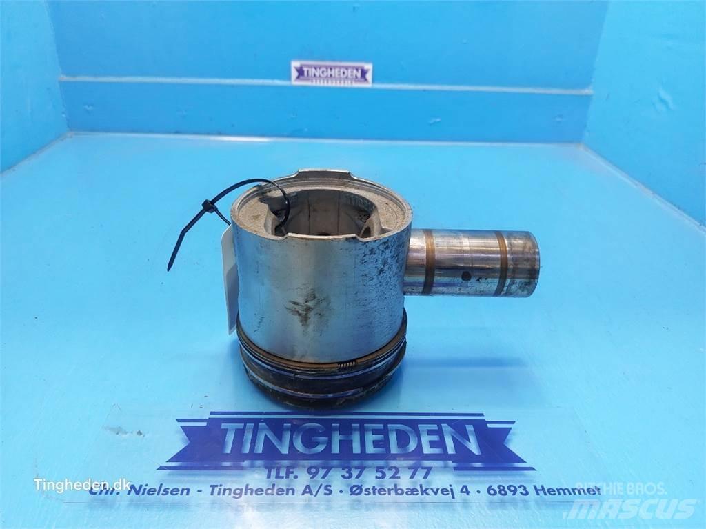 Ford 678 HT Motorer