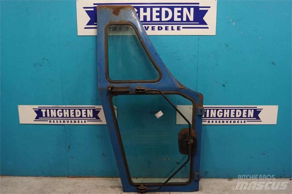 Ford 7710 Hytter och interiör