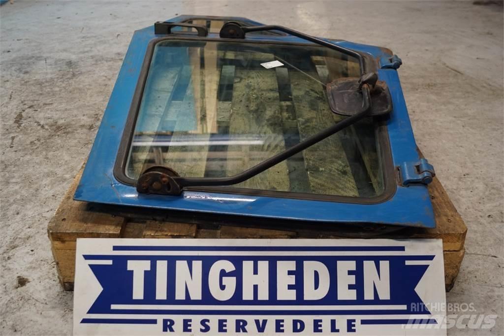 Ford 7710 Hytter och interiör