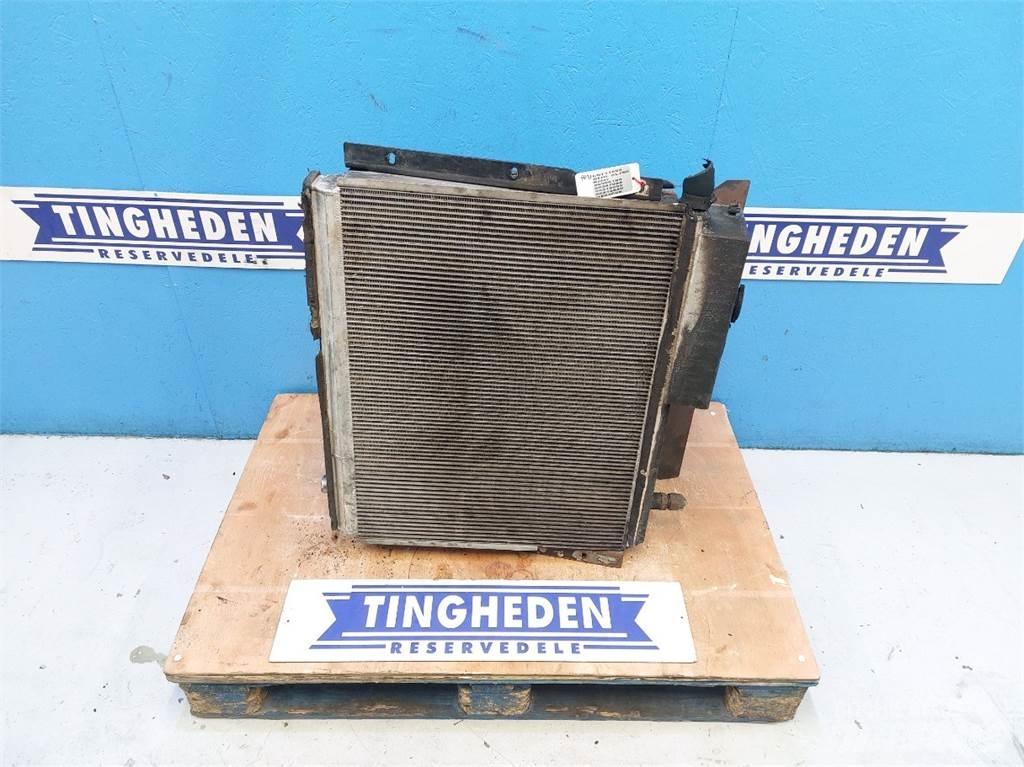 Gehl AL750 Radiatorer