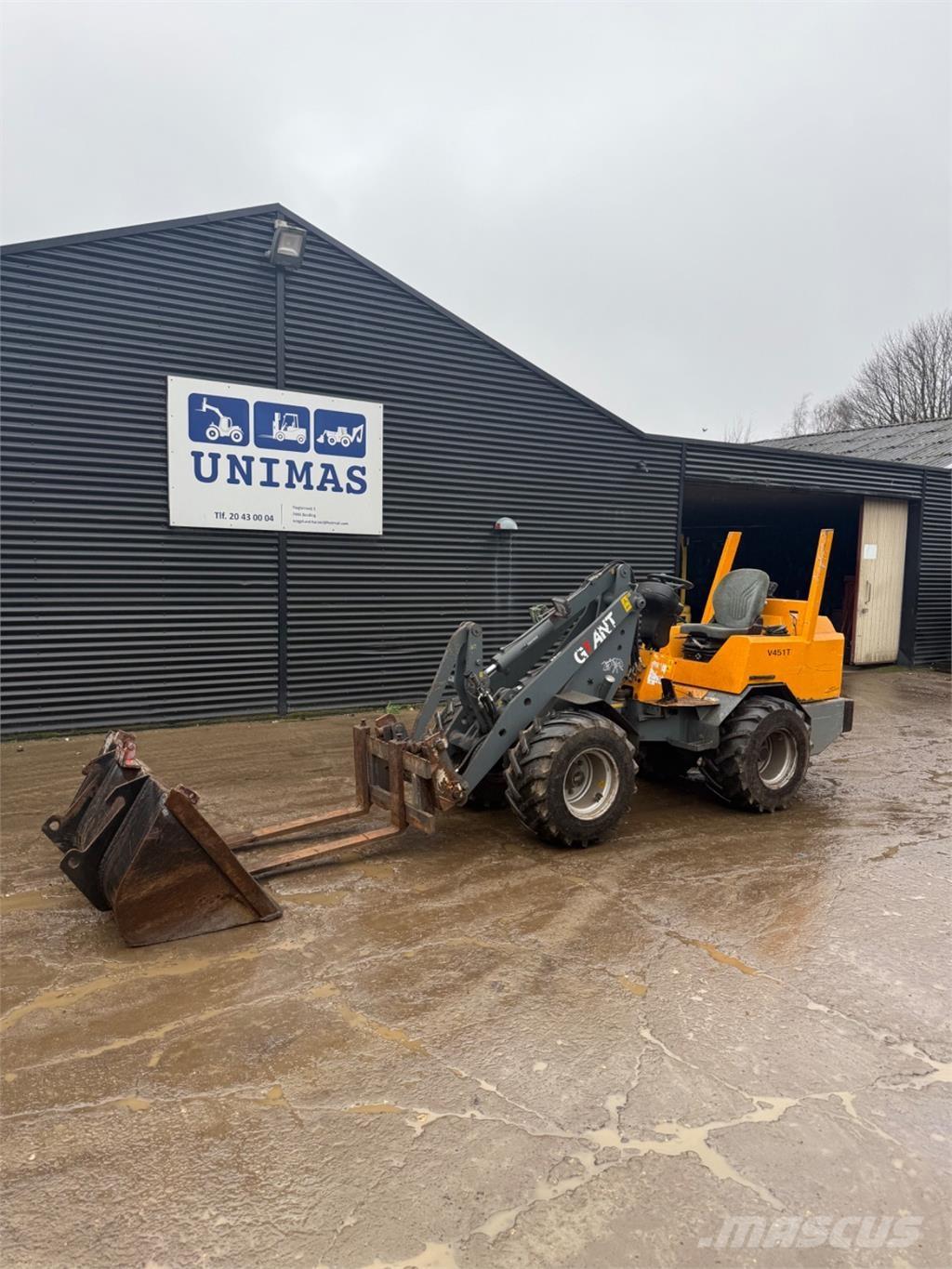 GiANT 451T Minilastare