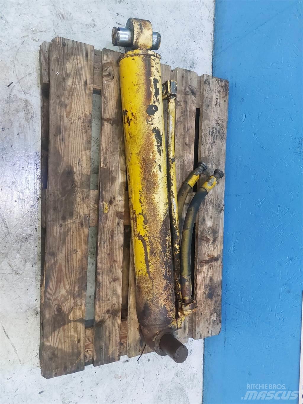  Hannonag 44C Bommar och stickor
