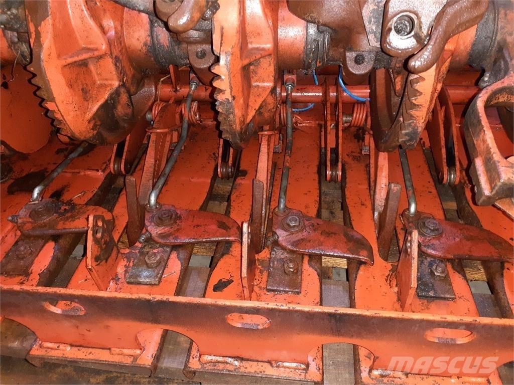 Hesston 4700 Övriga vallmaskiner