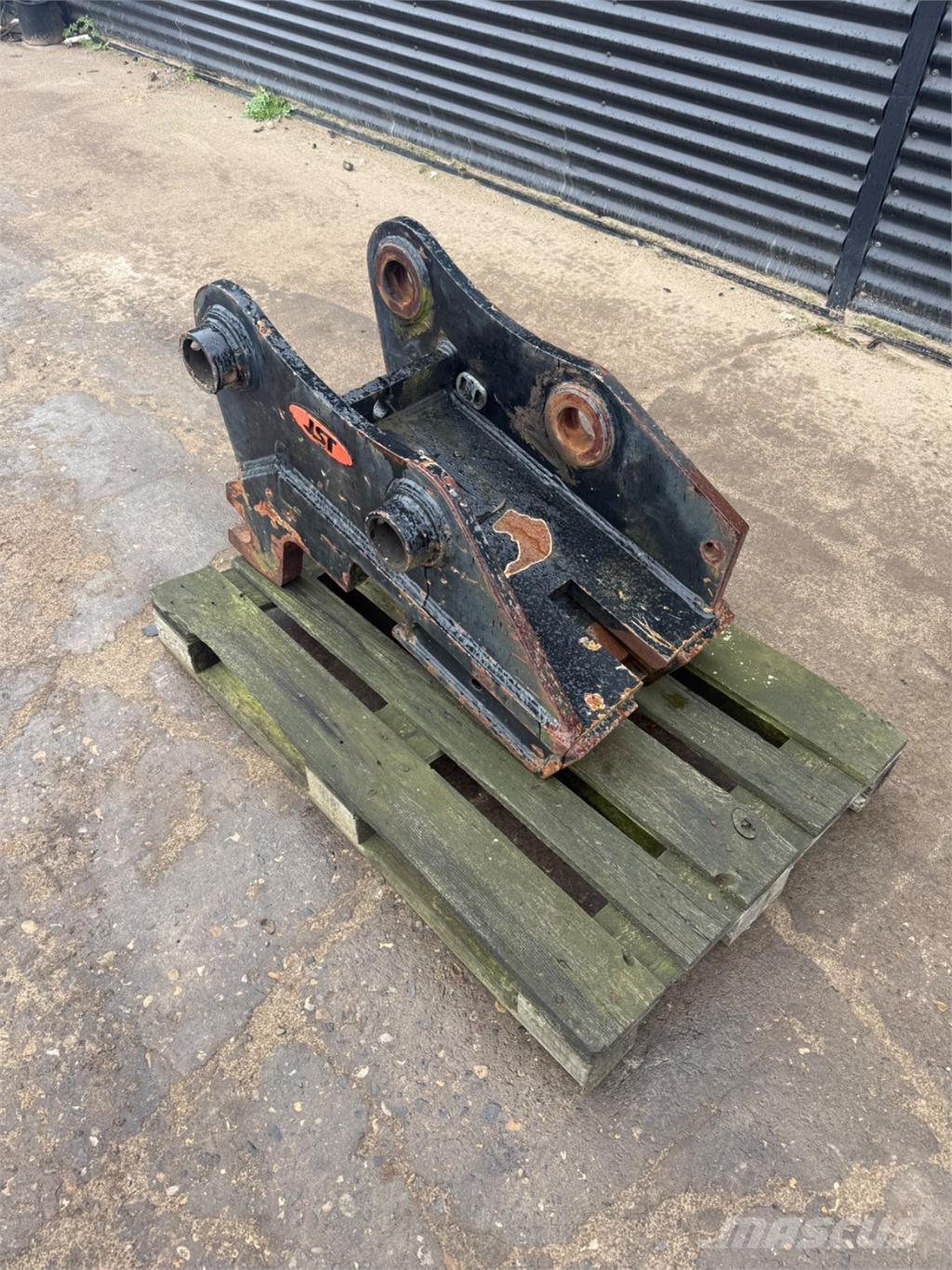  Hydraulisk fæste Redskapsfäste/ adaptrar