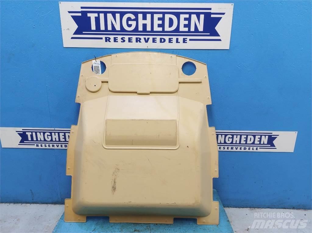 Hydrema 906 Hytter och interiör