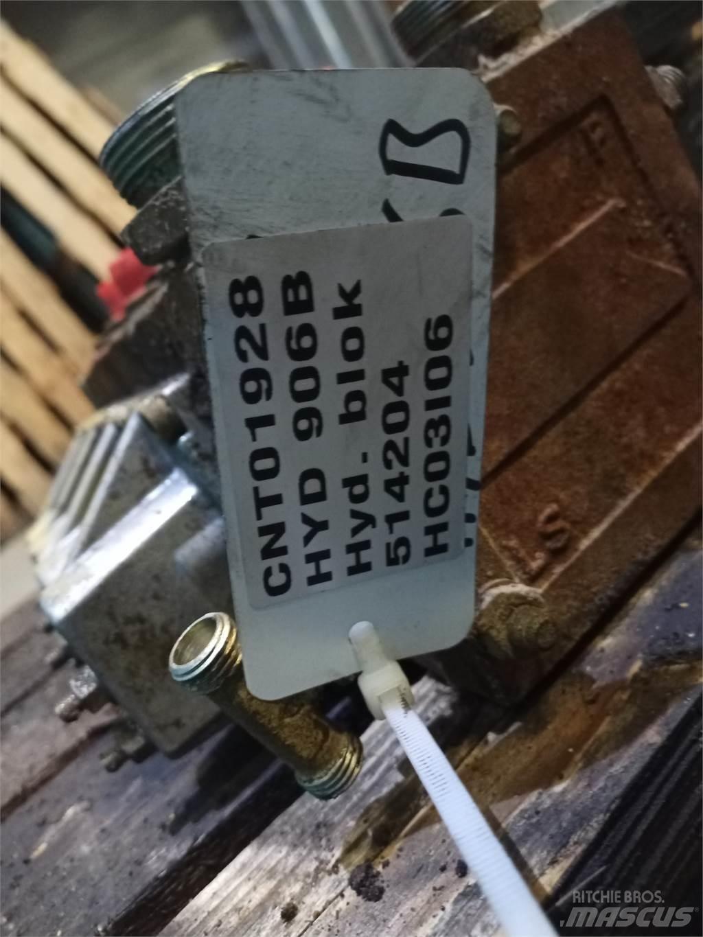 Hydrema 906B Hydraulik