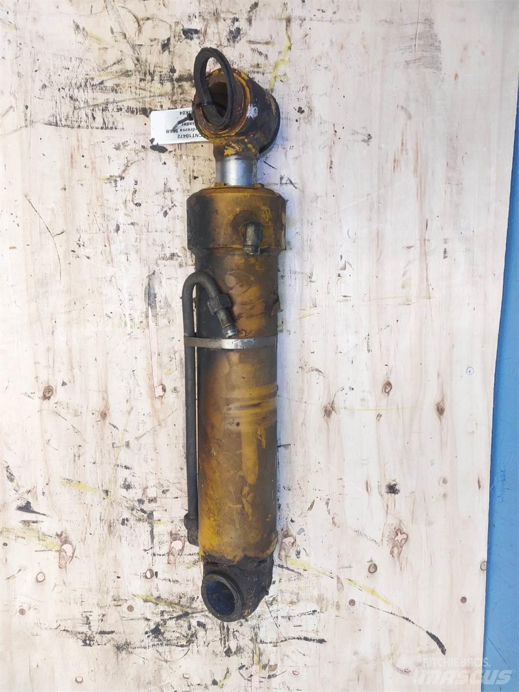 Hydrema 906B Bommar och stickor
