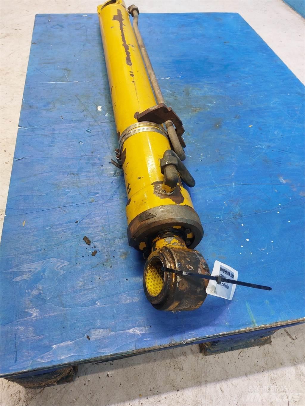 Hydrema 906B Bommar och stickor