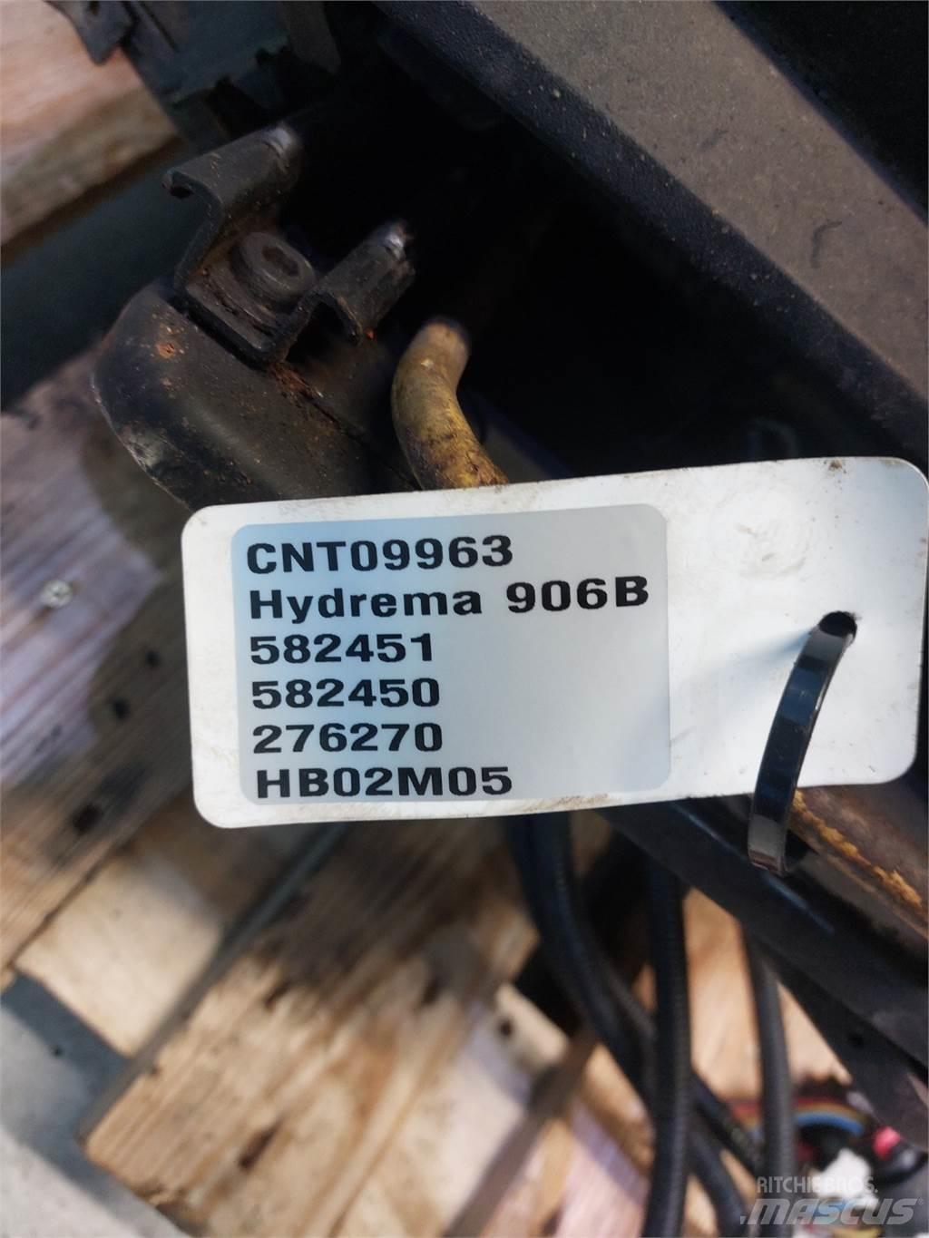 Hydrema 906B Hytter och interiör