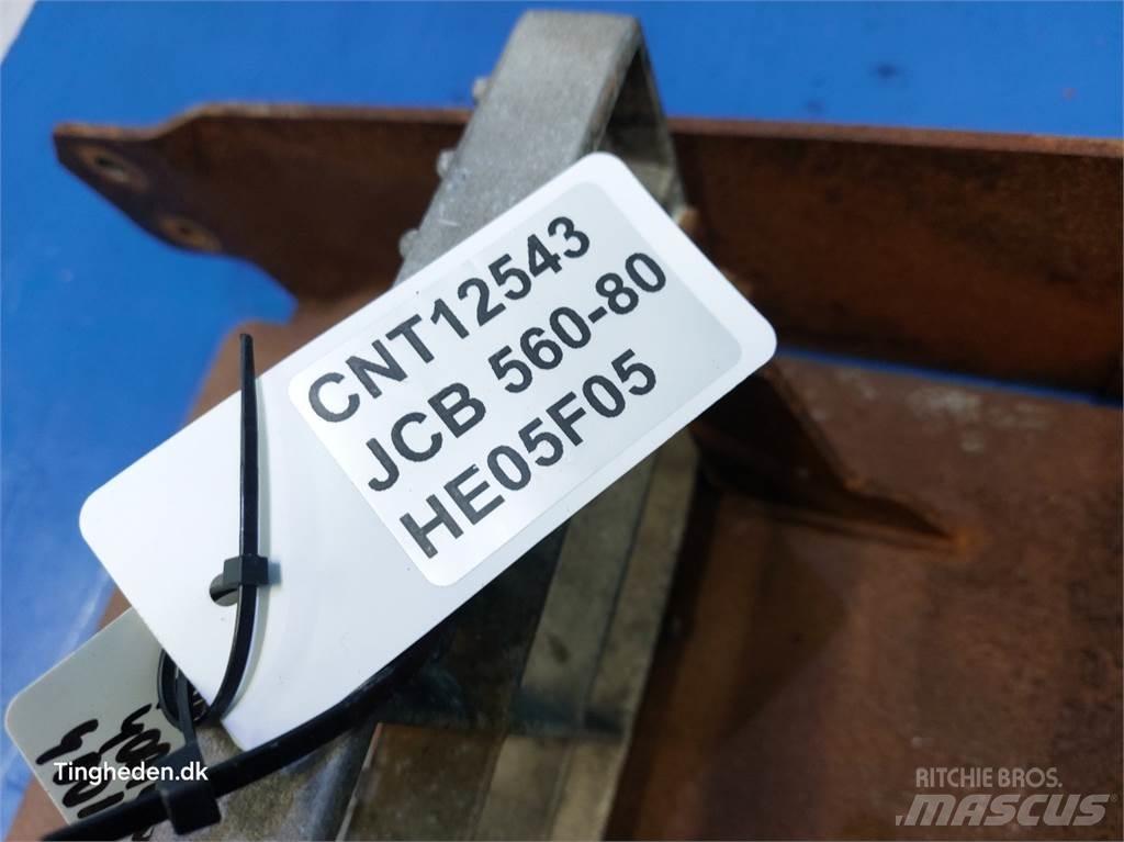 JCB 560-80 Hytter och interiör